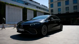 Chauffeur service for Istanbul luxury hotels