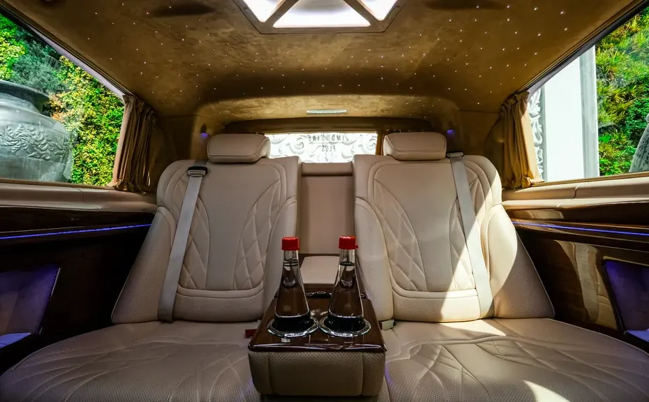 Mercedes V Class with driver Istanbul